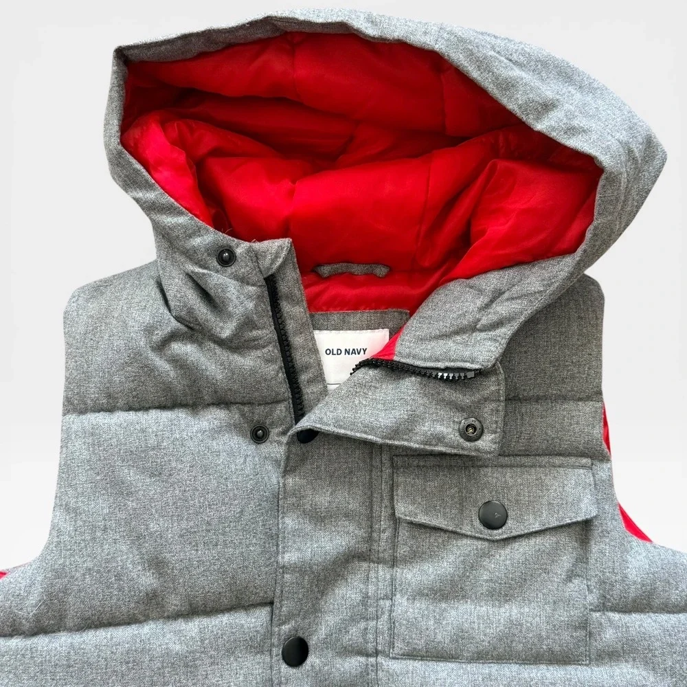 Old Navy Kids Grey Quilted Hooded Puffer Vest Red Lining Size L 10-12